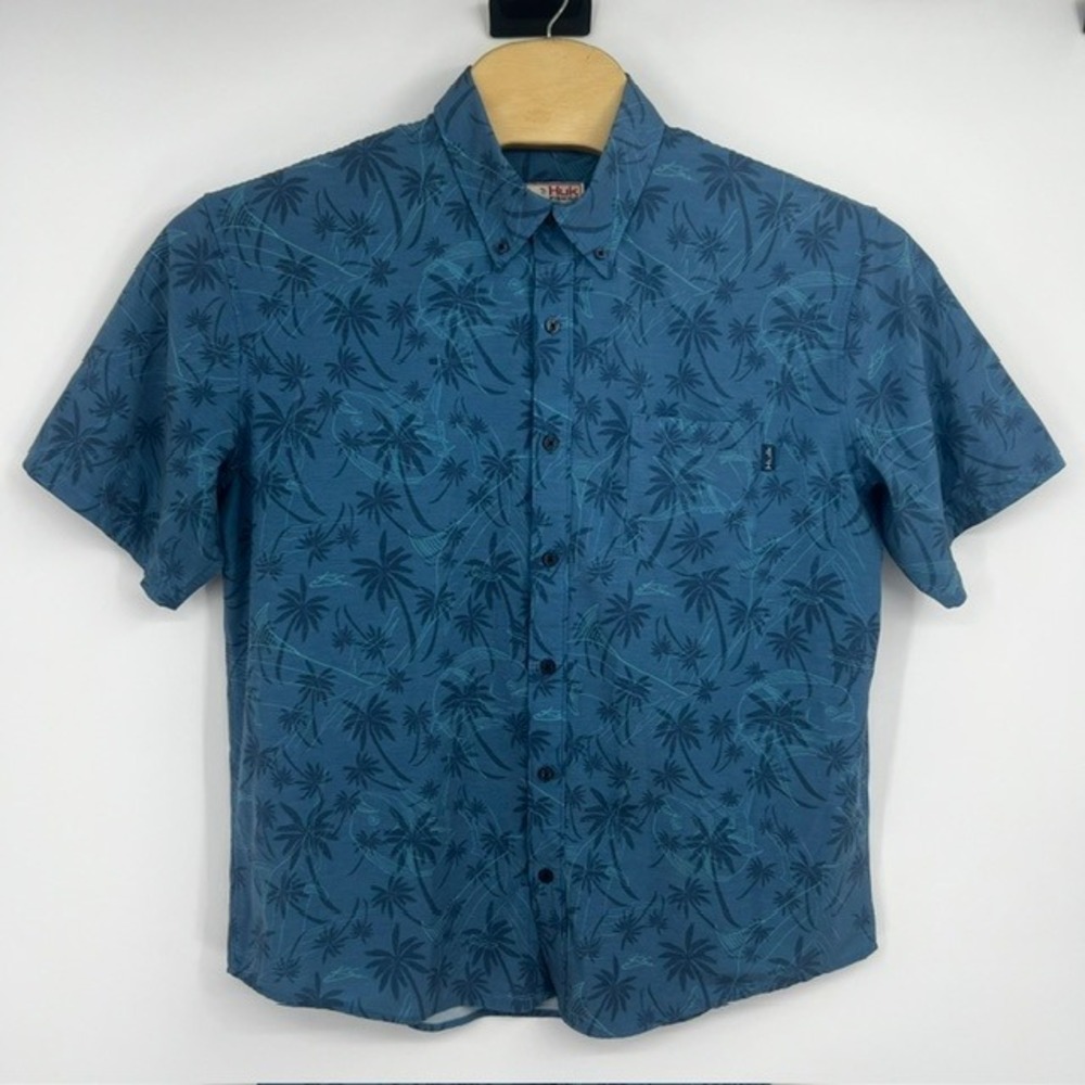Huk Performance Fishing Men's Large Blue Palm Tree Fish Print Short Sleeve Shirt